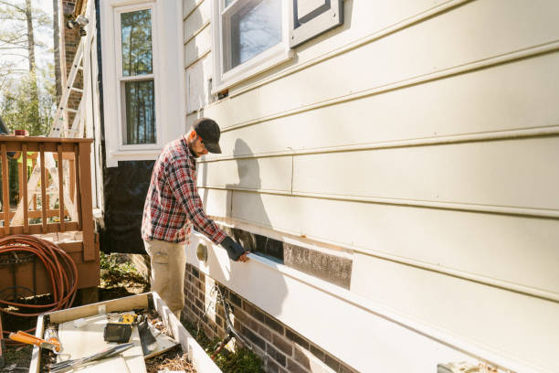 Top rated local Storm Damage Siding Repair specialists in Burnsville, NC